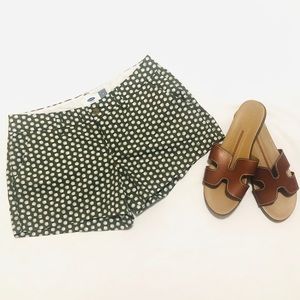 Old Navy 3” Green and White Shorts